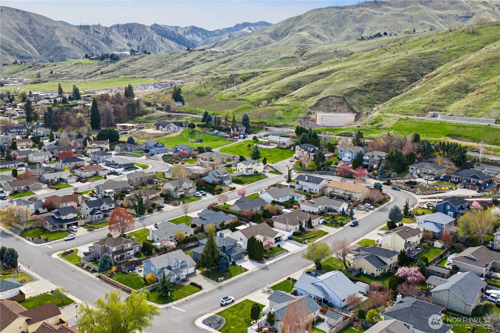 1929 Hideaway Place Wenatchee WA 98801