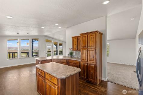 1351 Nass Road Granger WA 98932