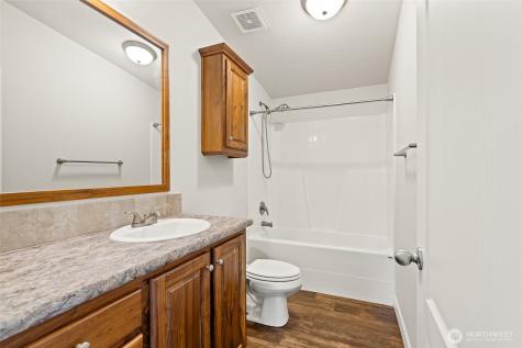 1351 Nass Road Granger WA 98932
