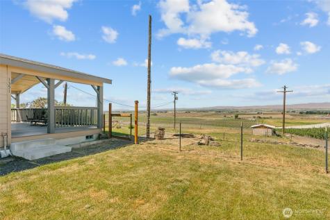 1351 Nass Road Granger WA 98932