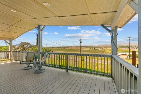 1351 Nass Road Granger WA 98932
