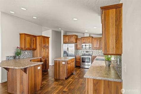 1351 Nass Road Granger WA 98932