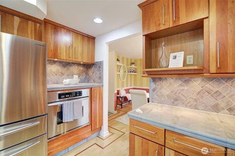 31845 197th Avenue SE Kent WA 98042