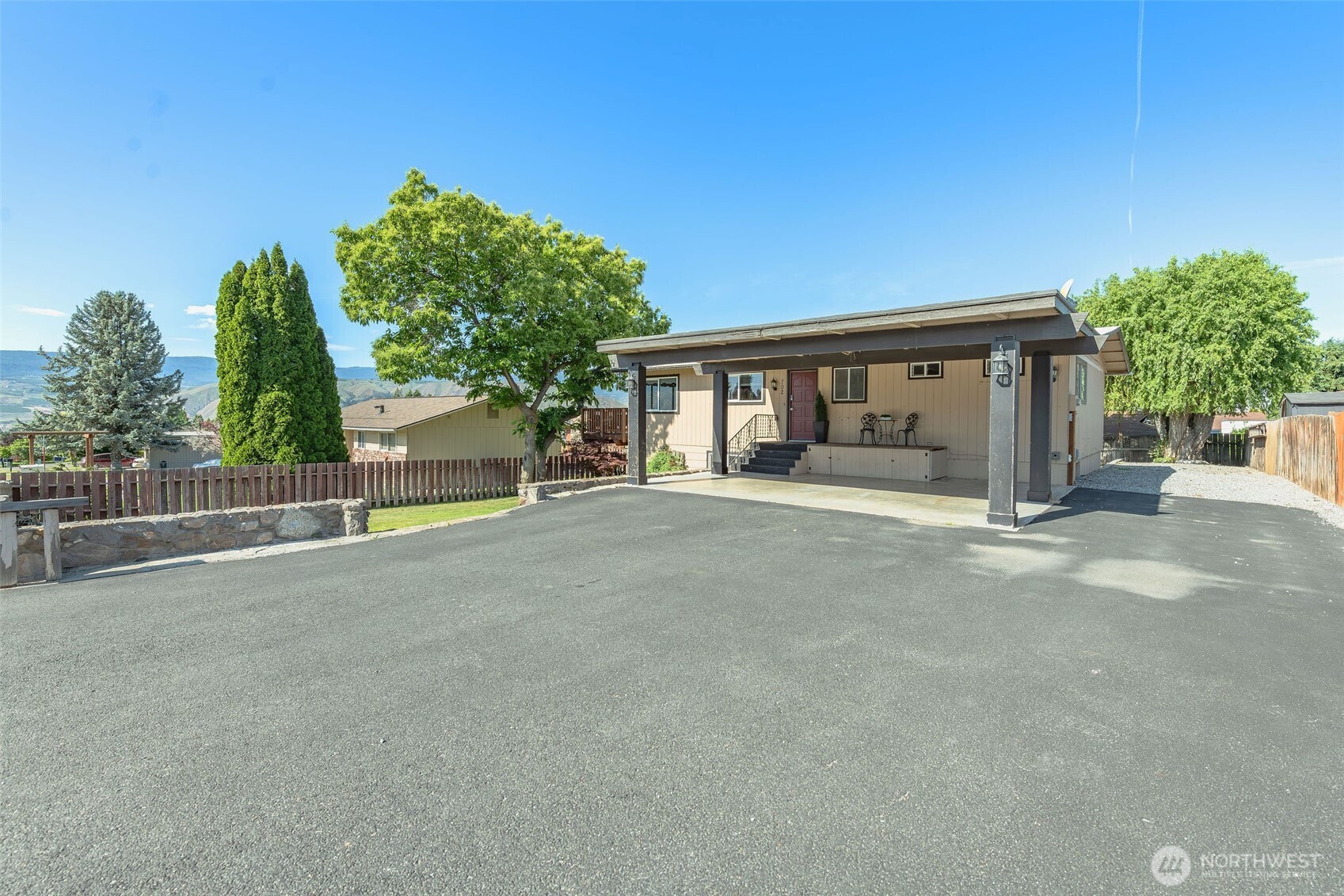 702 N Lyle Avenue East Wenatchee WA 98802