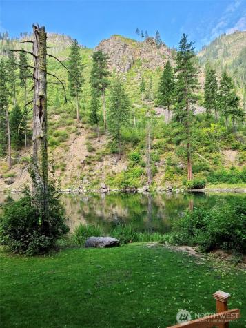 13907 Us Highway 2 Leavenworth WA 98826