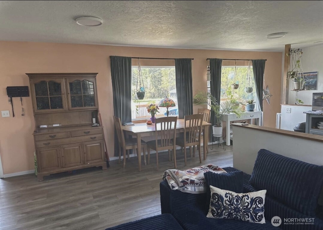 1911 Ocean Beach Boulevard S Long Beach WA 98631