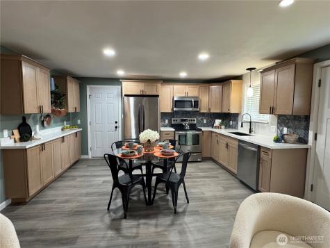 6107 E M Street Tacoma WA 98404