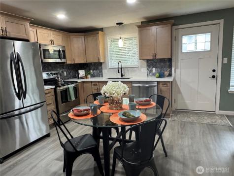 6107 E M Street Tacoma WA 98404