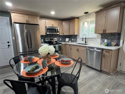 6107 E M Street Tacoma WA 98404