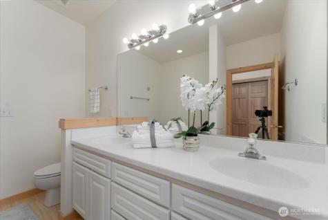 1606 S Lakeshore Road Chelan WA 98816