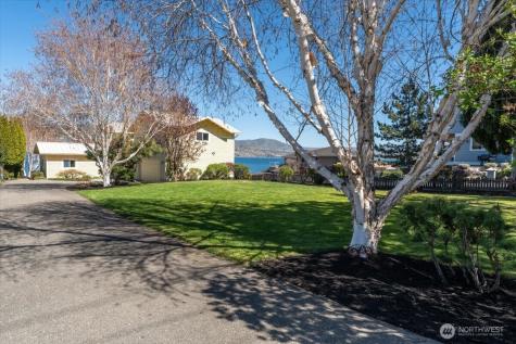 1606 S Lakeshore Road Chelan WA 98816