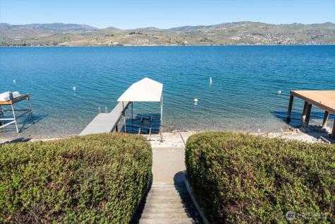 1606 S Lakeshore Road Chelan WA 98816