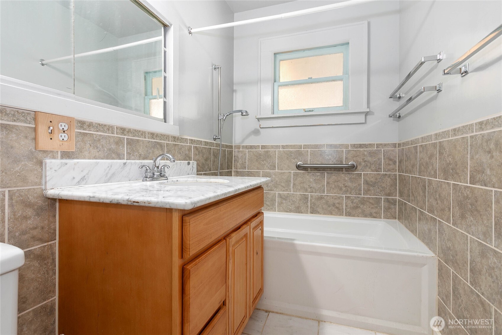 1610 E Maplewood Avenue Bellingham WA 98225