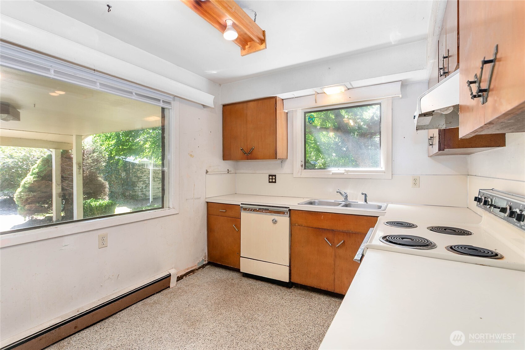 1610 E Maplewood Avenue Bellingham WA 98225