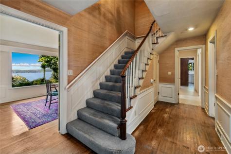 2425 Evergreen Point Road Medina WA 98039