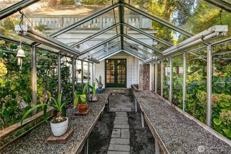 2425 Evergreen Point Road Medina WA 98039