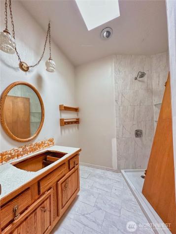 323 Eastlake Road Oroville WA 98844