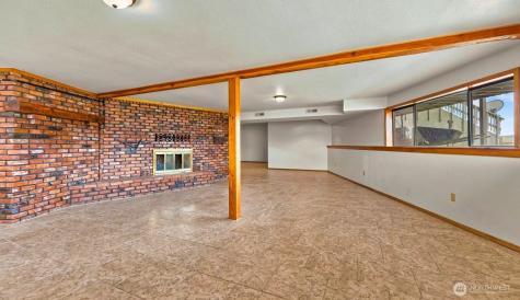 323 Eastlake Road Oroville WA 98844