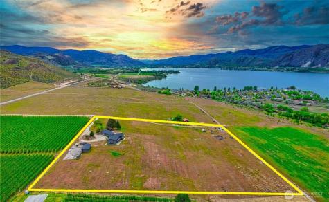 323 Eastlake Road Oroville WA 98844