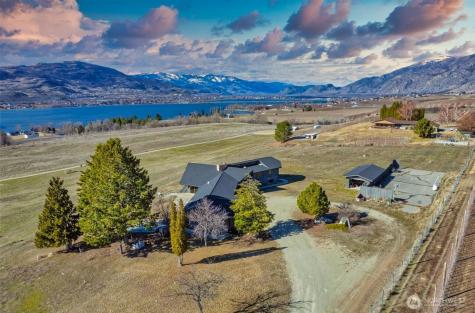 323 Eastlake Road Oroville WA 98844