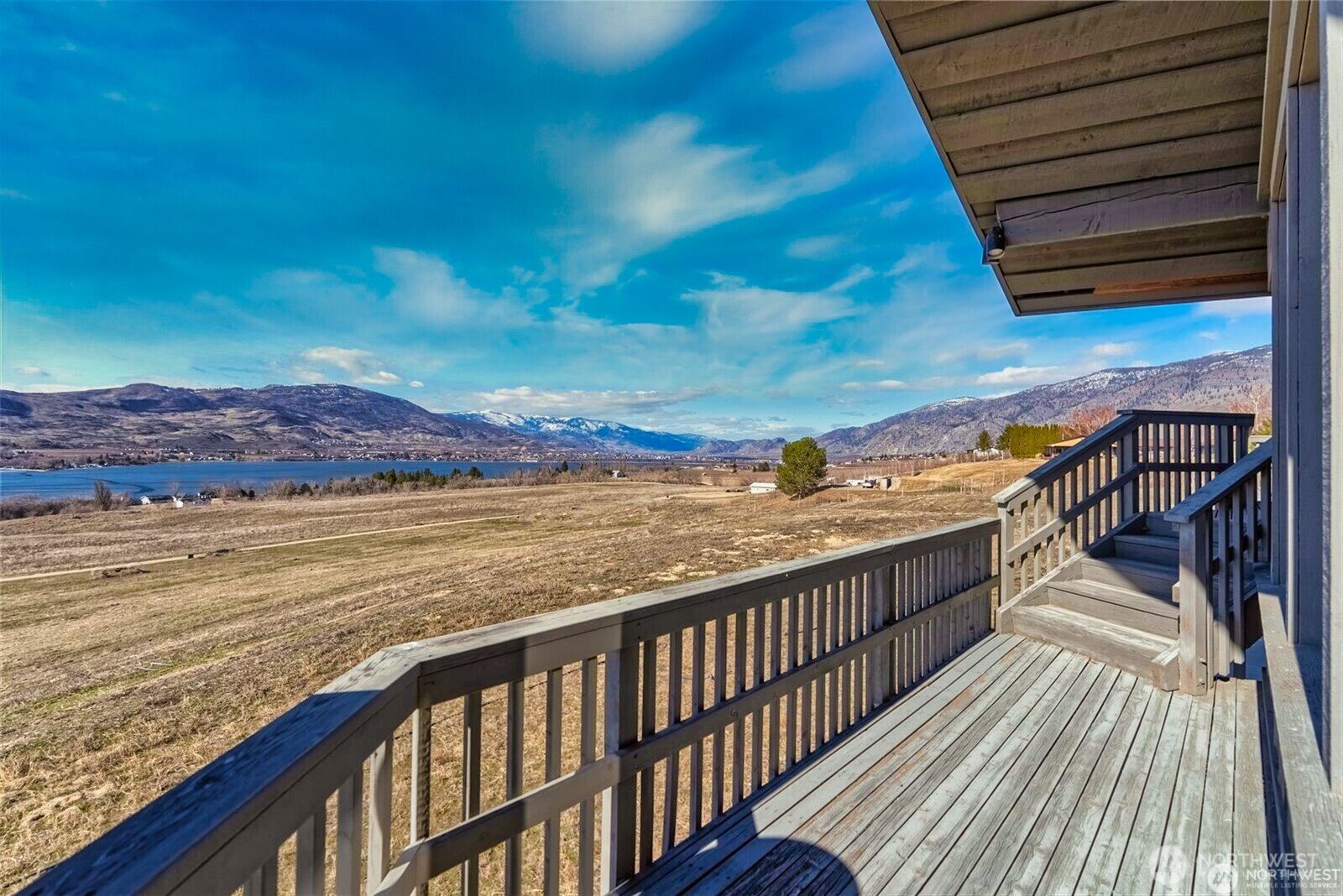 323 Eastlake Road Oroville WA 98844