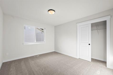 14202 14th Avenue Ct E Tacoma WA 98445