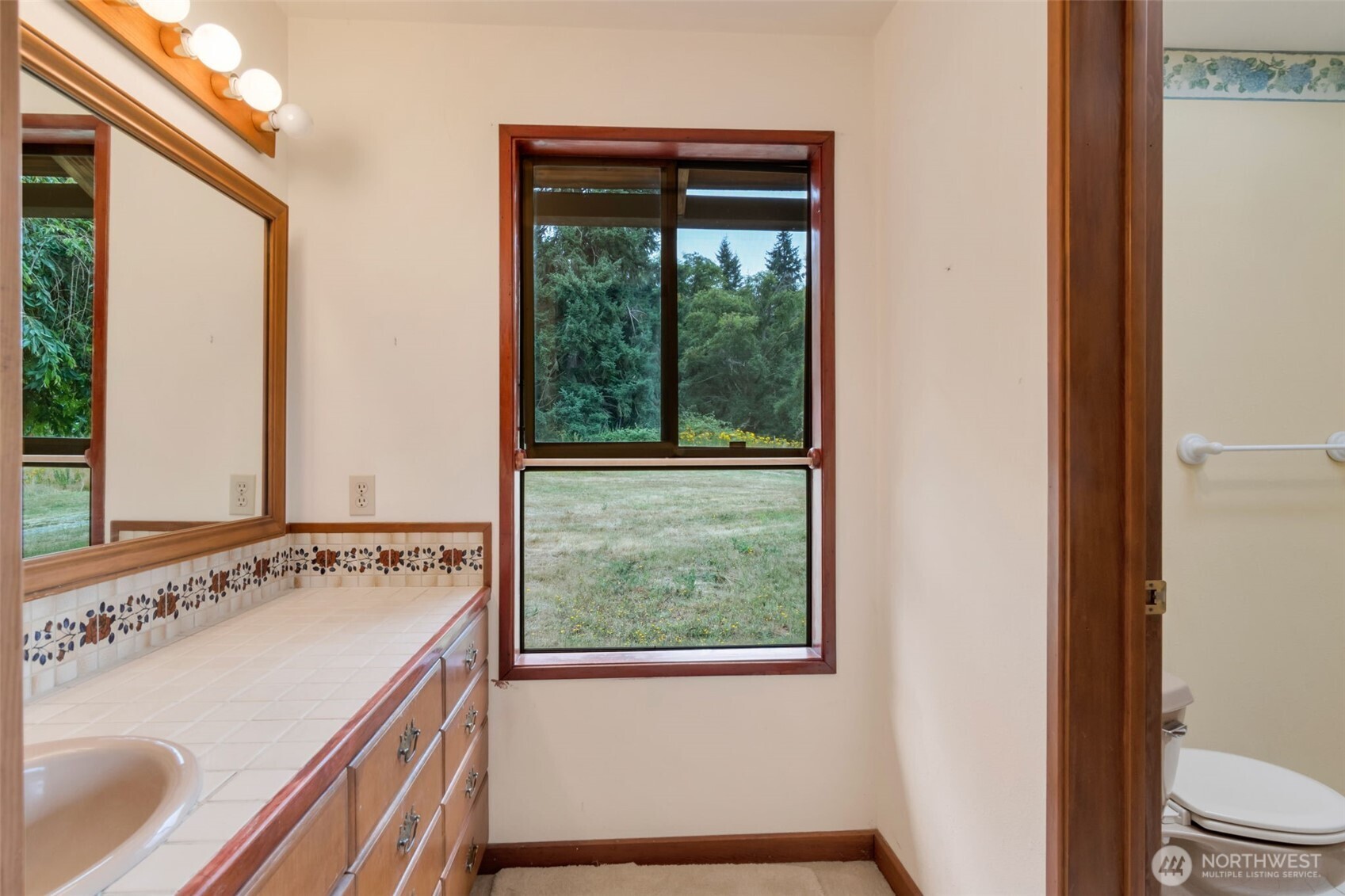 6255 Turkey Hill Road Clinton WA 98236