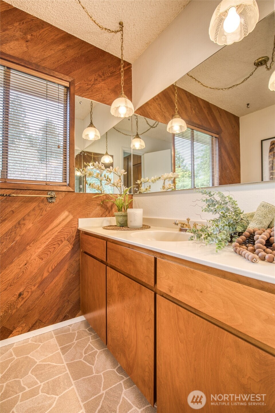 6109 Ridgeview Drive Aberdeen WA 98520