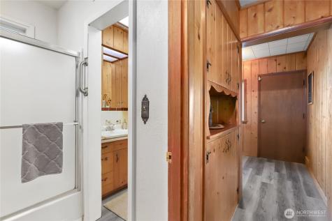 5762 Chico Way NW Bremerton WA 98312