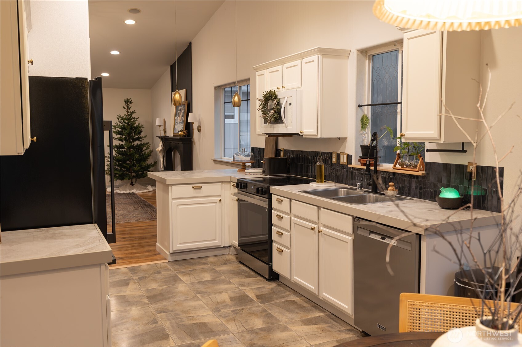 1524 E 200th Street Court Spanaway WA 98387