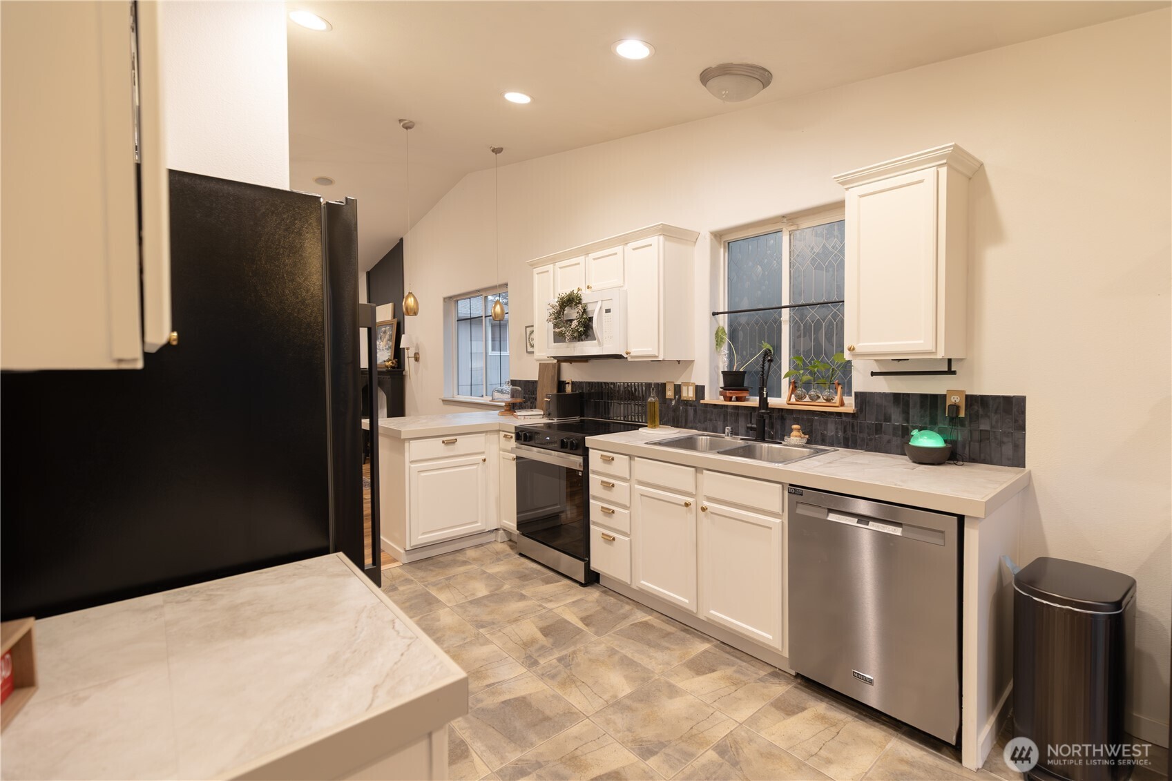 1524 E 200th Street Court Spanaway WA 98387