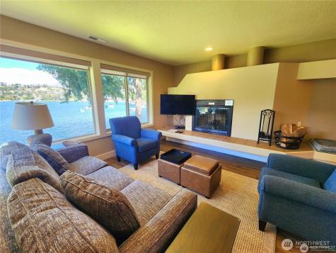 1 Beach 573-b Manson WA 98831
