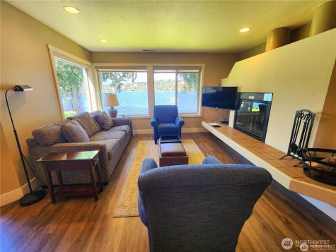 1 Beach 573-b Manson WA 98831