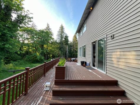 9525 S 221st Place Kent WA 98031