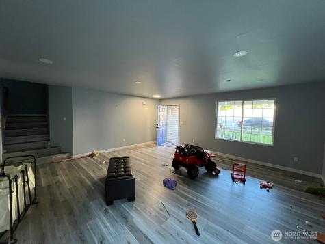 9525 S 221st Place Kent WA 98031
