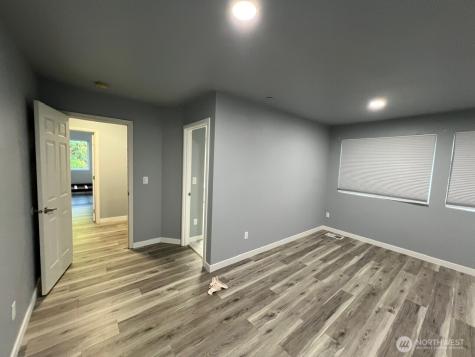 9525 S 221st Place Kent WA 98031