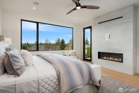 1032 89th Avenue NE Bellevue WA 98004