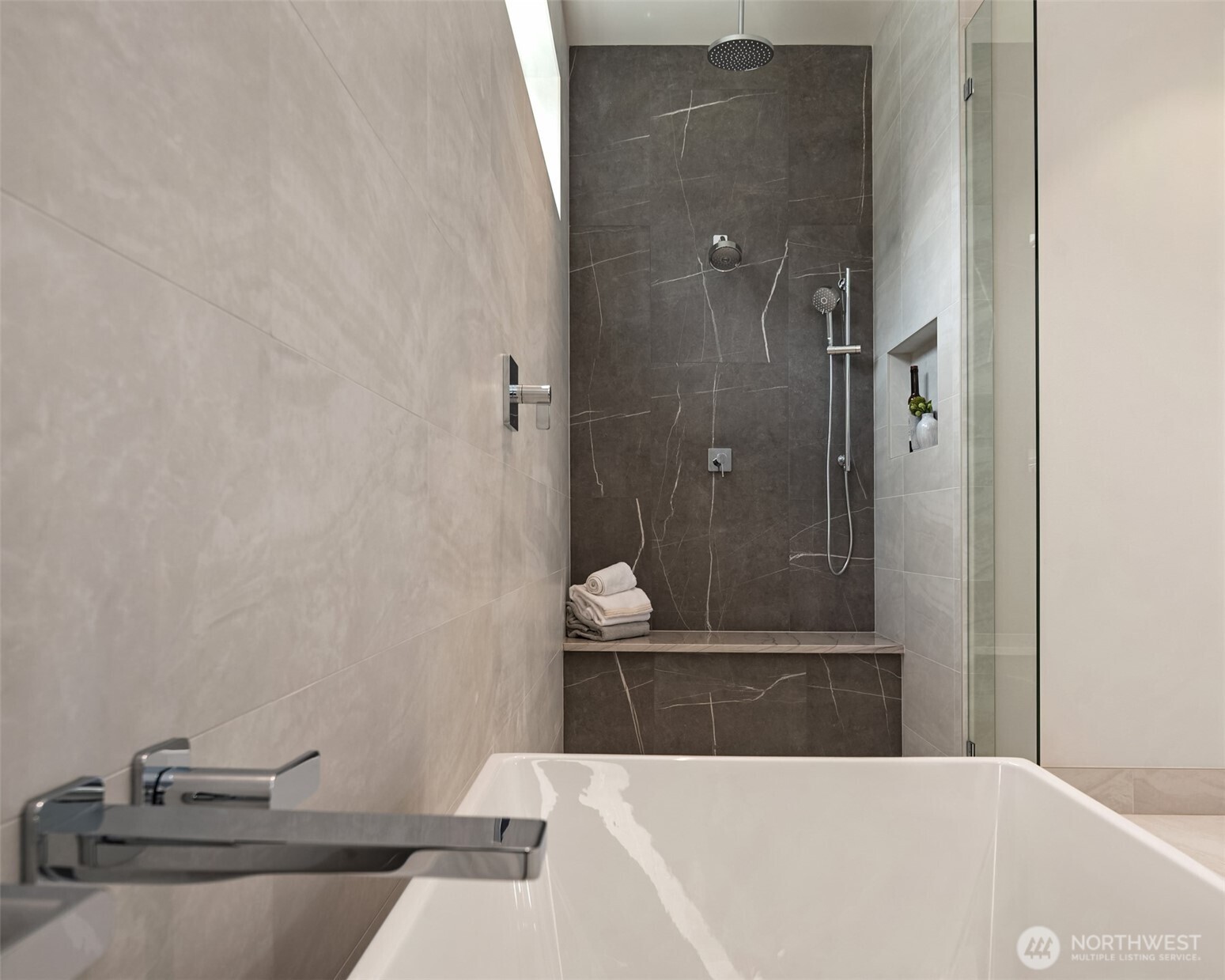 1032 89th Avenue NE Bellevue WA 98004