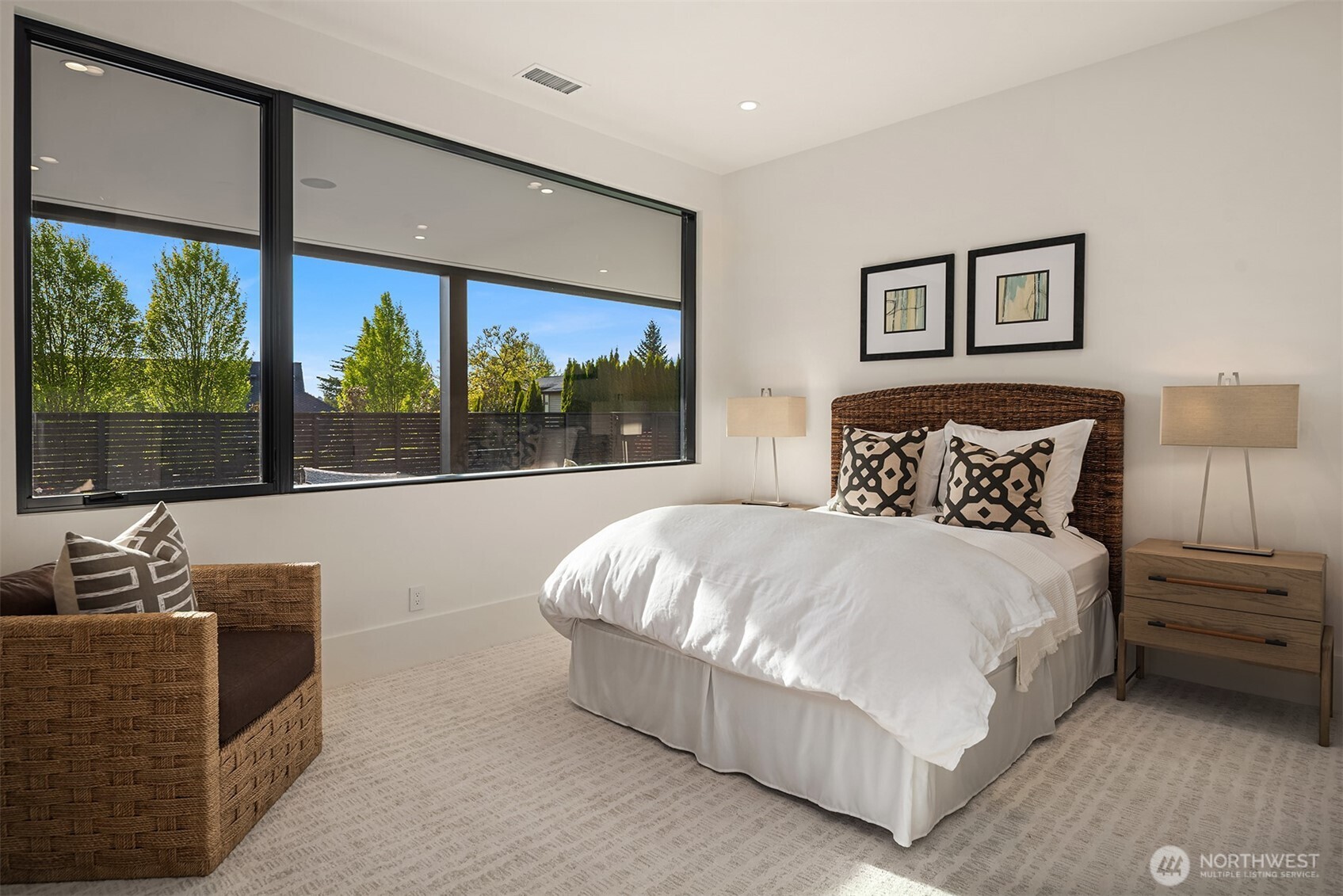 1032 89th Avenue NE Bellevue WA 98004