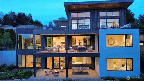 1032 89th Avenue NE Bellevue WA 98004