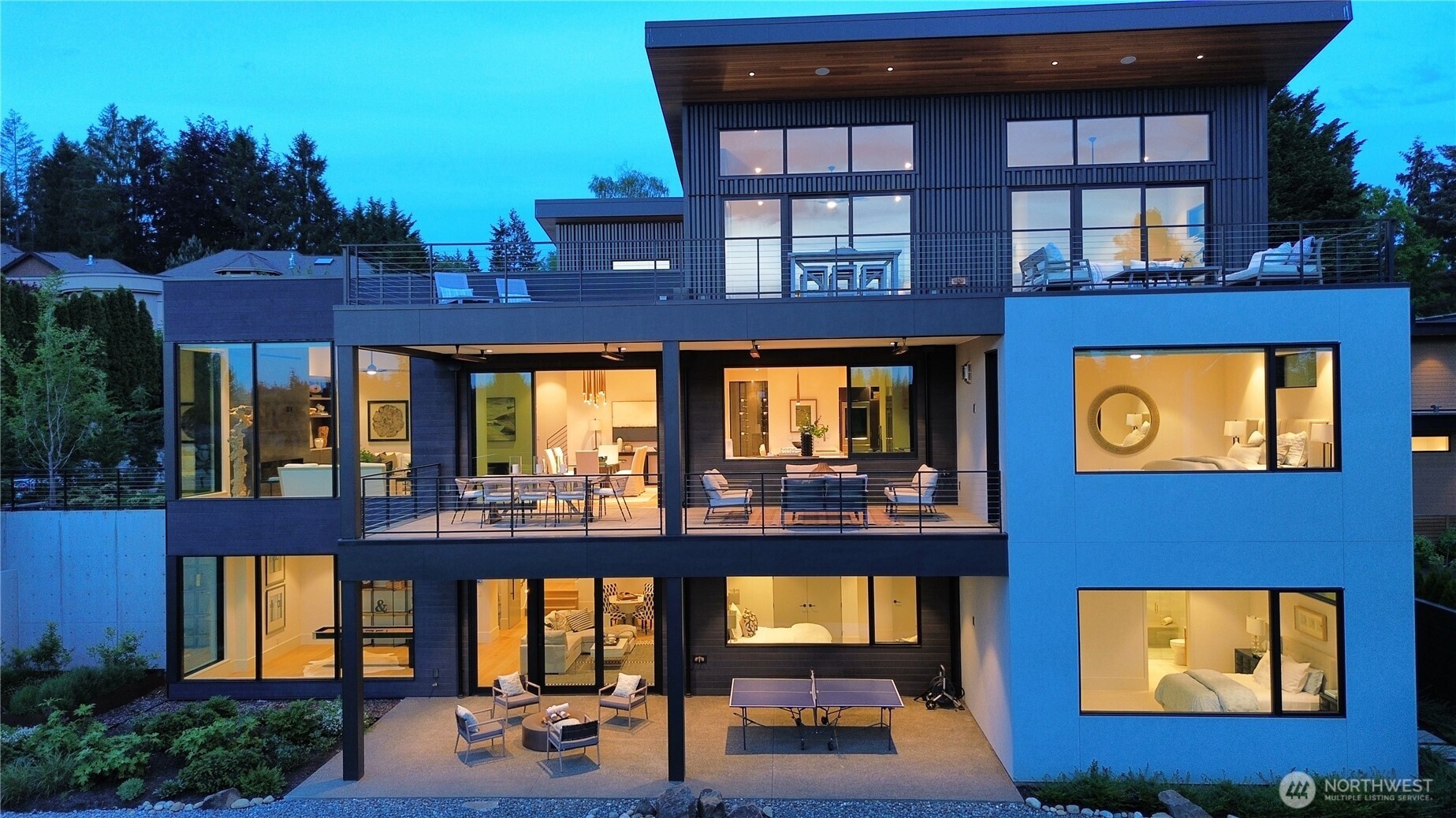 1032 89th Avenue NE Bellevue WA 98004