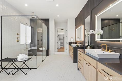 5515 108th Avenue NE Kirkland WA 98033