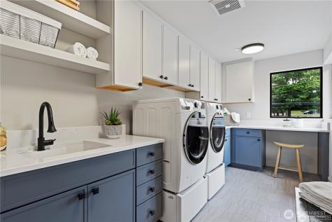 5515 108th Avenue NE Kirkland WA 98033