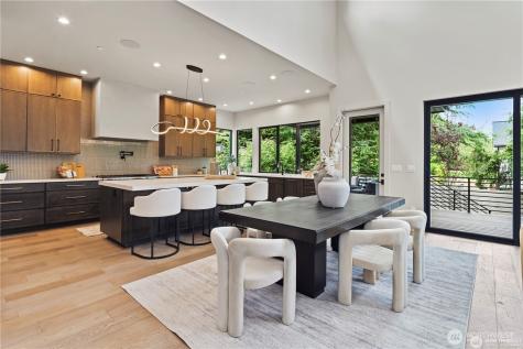 5515 108th Avenue NE Kirkland WA 98033