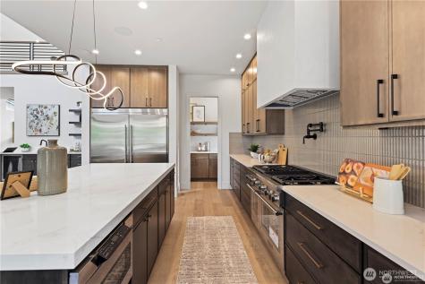 5515 108th Avenue NE Kirkland WA 98033
