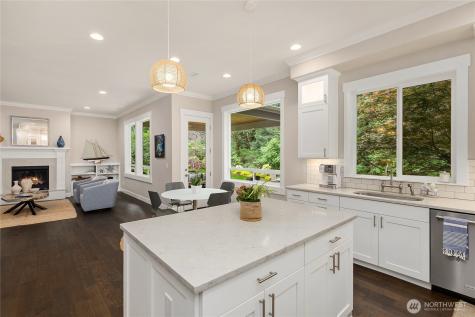 6903 NE New Brooklyn Road Bainbridge Island WA 98110