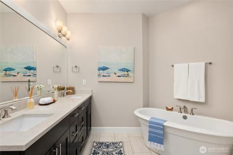 6903 NE New Brooklyn Road Bainbridge Island WA 98110
