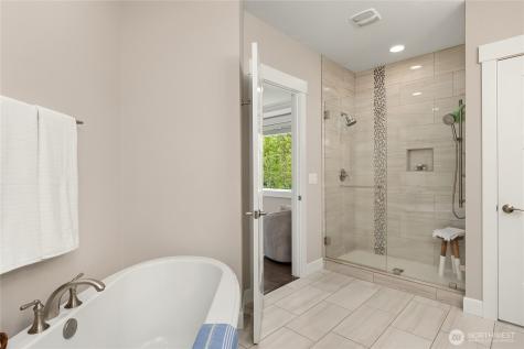 6903 NE New Brooklyn Road Bainbridge Island WA 98110