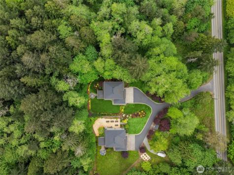 6903 NE New Brooklyn Road Bainbridge Island WA 98110