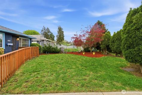 1205 118th Street S Tacoma WA 98444